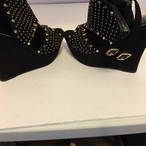 Scene platform wedge - Picture 4 of 7